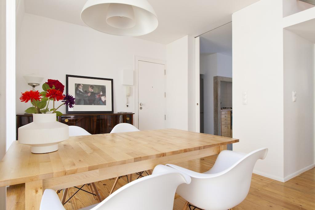 Bairrus Lisbon Apartments - Graca Room photo